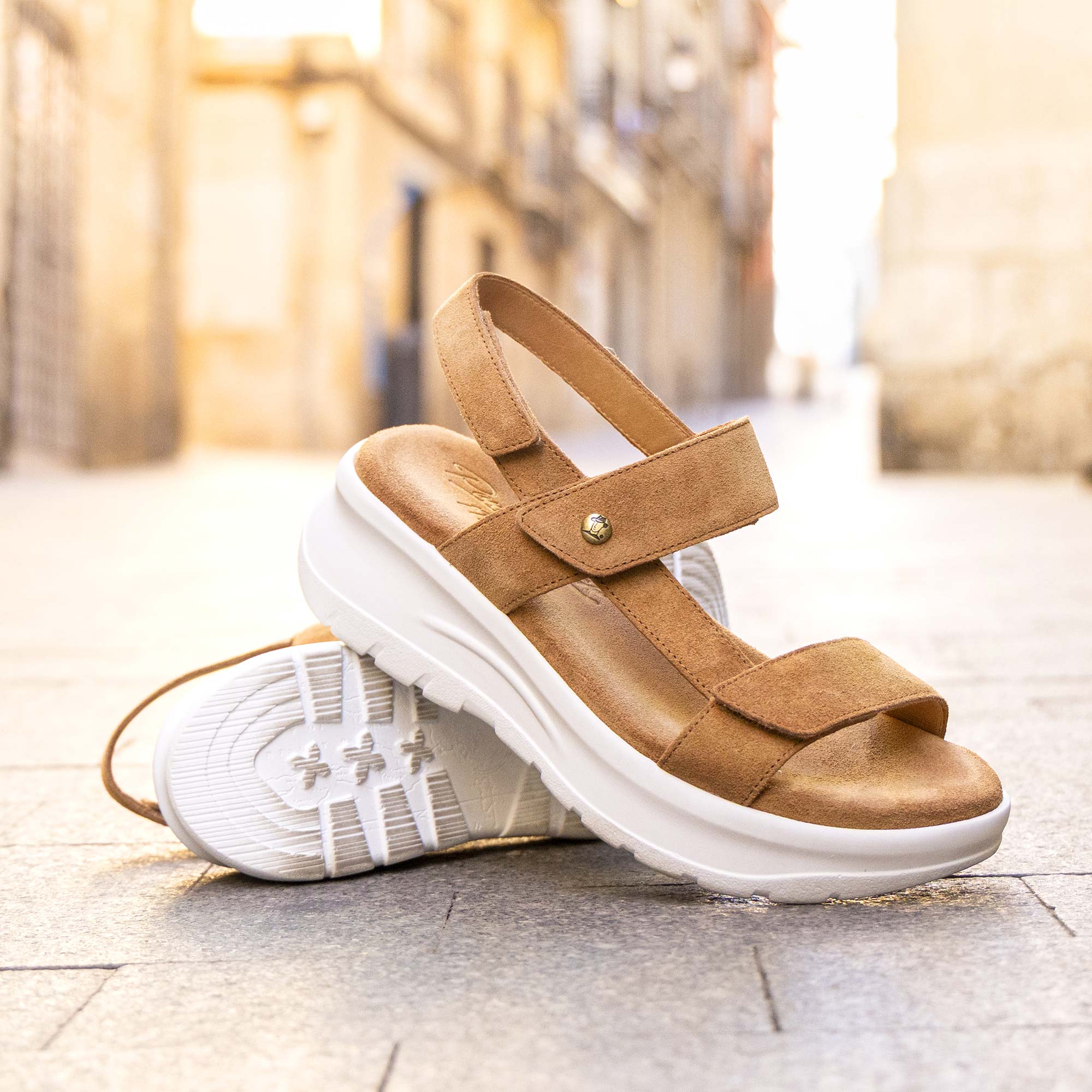 Noor B5 Velour Cuero - Image 10